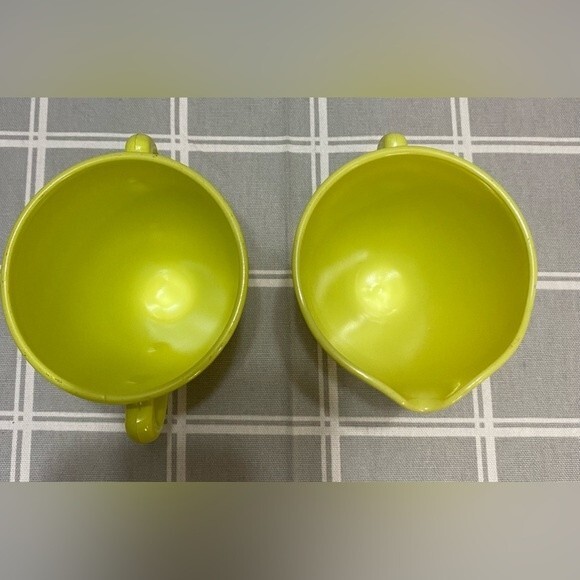 Vintage Hazel Atlas Moderntone Platonite Yellow 1930-50 Creamer & Sugar Bowl Set - Picture 7 of 11